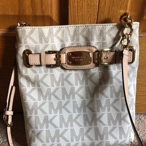 Michael Kors Crossbody bag